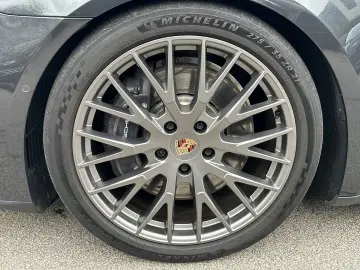 PORSCHE Panamera 4 E-Hybrid 21 8kWh PDK