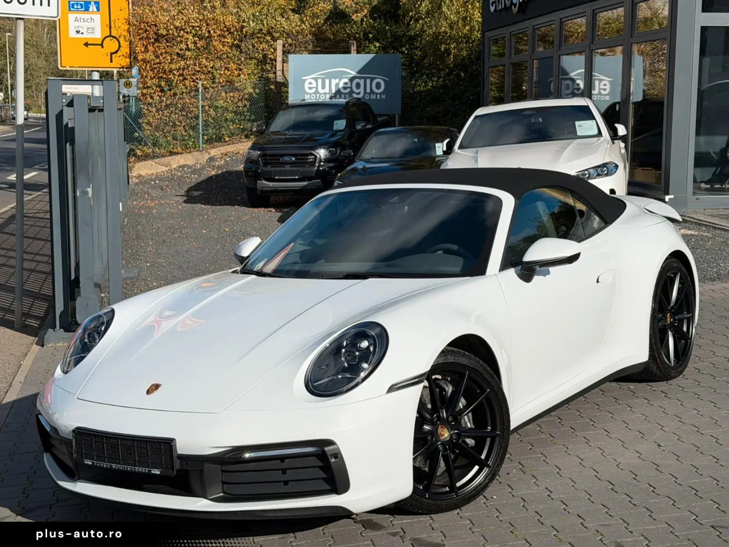 PORSCHE 911 Carrera Cabriolet Aut. 1 Hand Approved 02 28