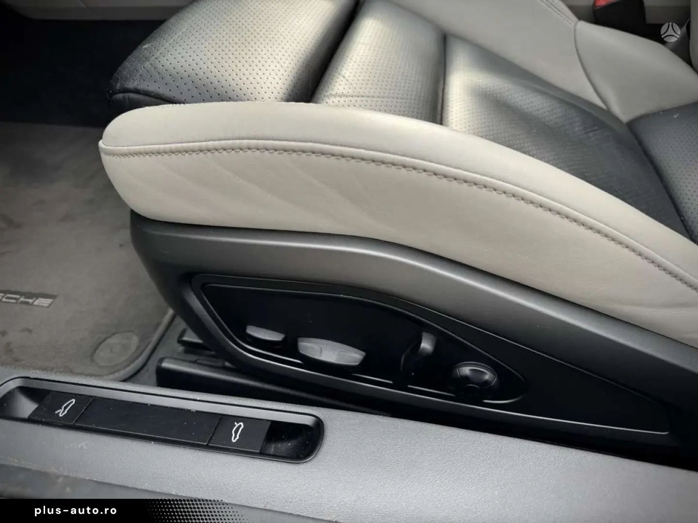 PORSCHE 911 992 Carrera Cabrio ST-HT 2-ZONE BOSE 360 MEM