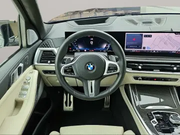 BMW X7 M60i xDrive M Sport Standheizung Massage