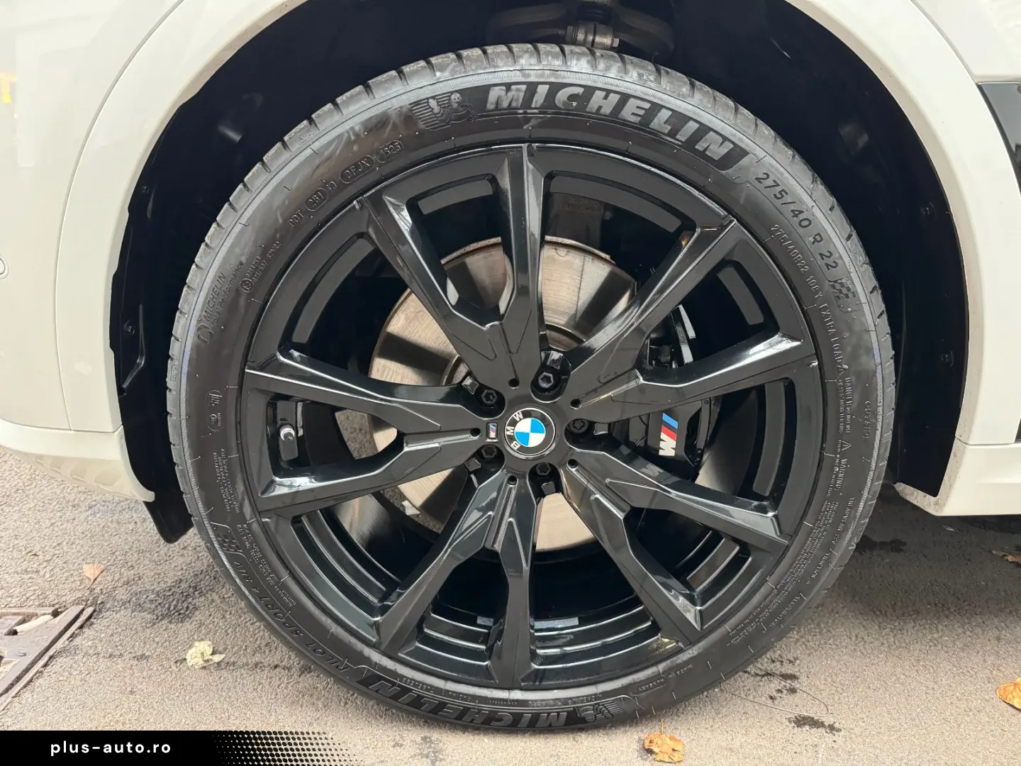 BMW X7 M60i M-Sport Pro Skylounge B&W VOLL!!!