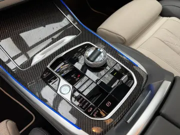 BMW X7 M60i M-Sport Pro Skylounge B&W VOLL!!!