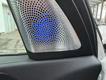 BMW X7 M60i M-Sport Pro Skylounge B&W VOLL!!!