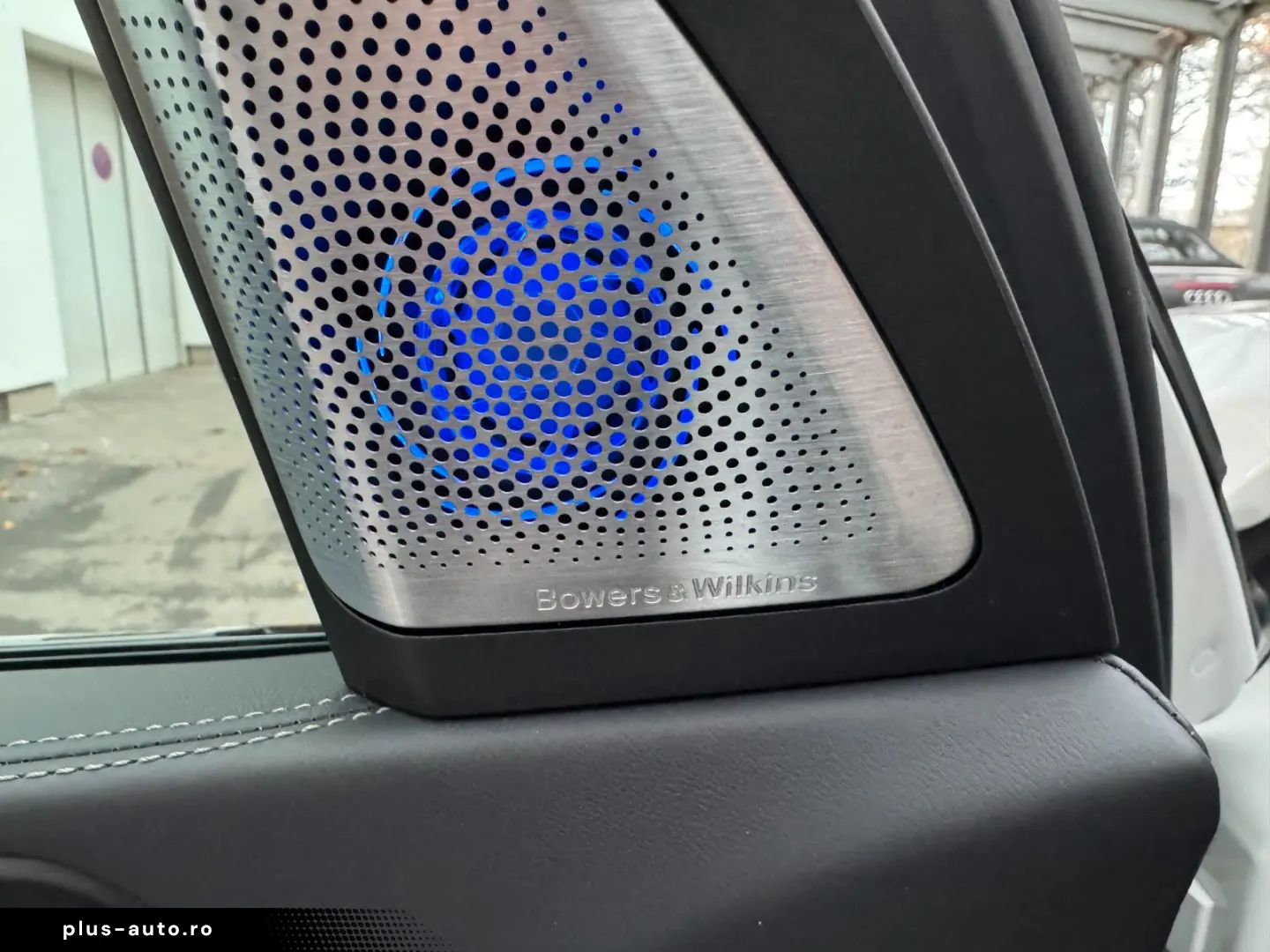 BMW X7 M60i M-Sport Pro Skylounge B&W VOLL!!!