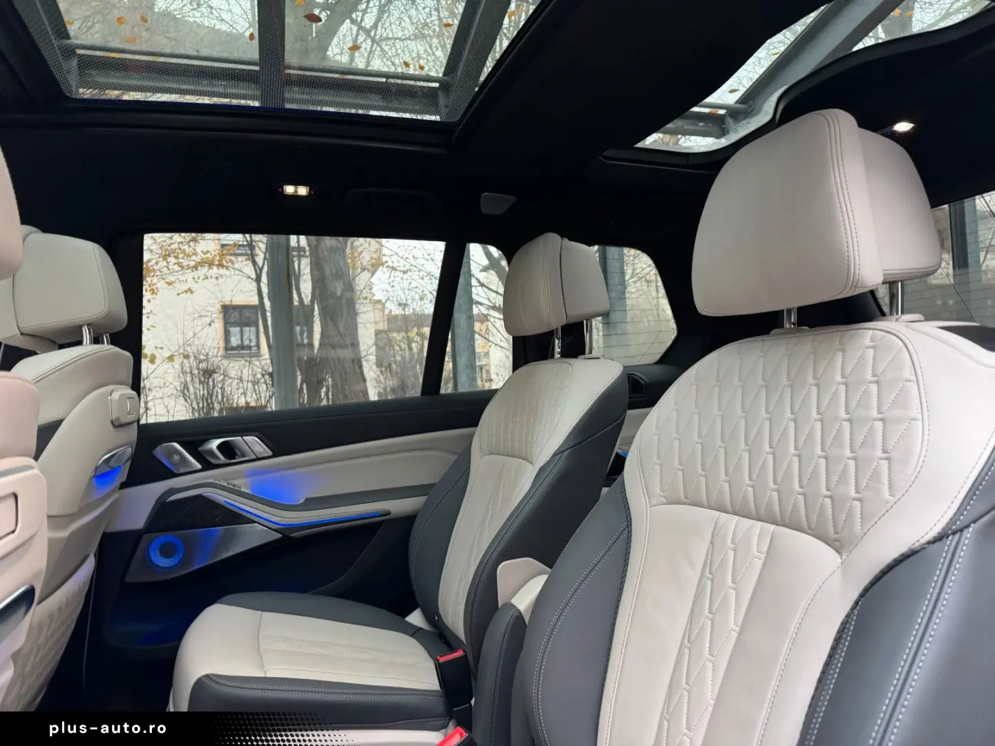 BMW X7 M60i M-Sport Pro Skylounge B&W VOLL!!!