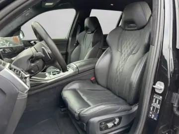 BMW X7 M60i xDrive M Sport Pro Standhzg. Sky Lounge