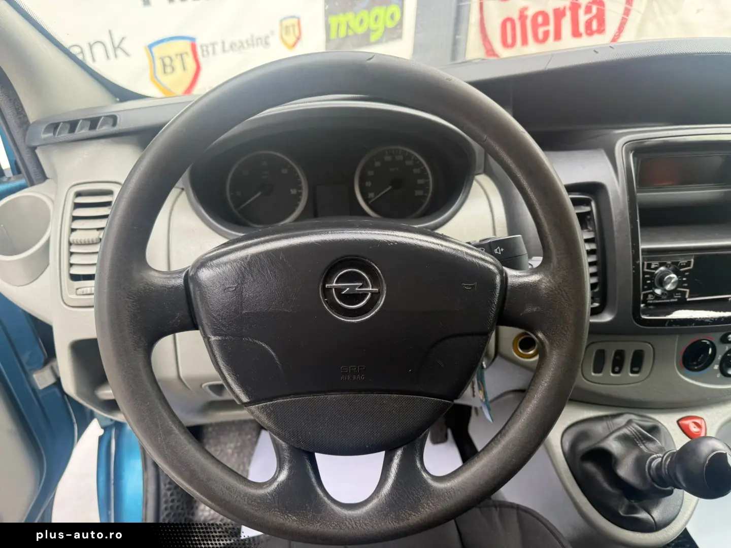 Opel Vivaro 2011 8 1 2.0D 110cp Inm Ro Euro5