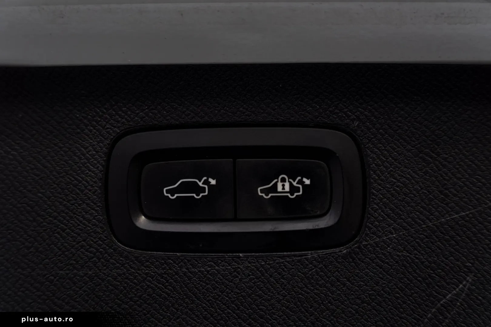 Volvo XC 90 ver-t8-awd-twin-engine-geartronic-inscription