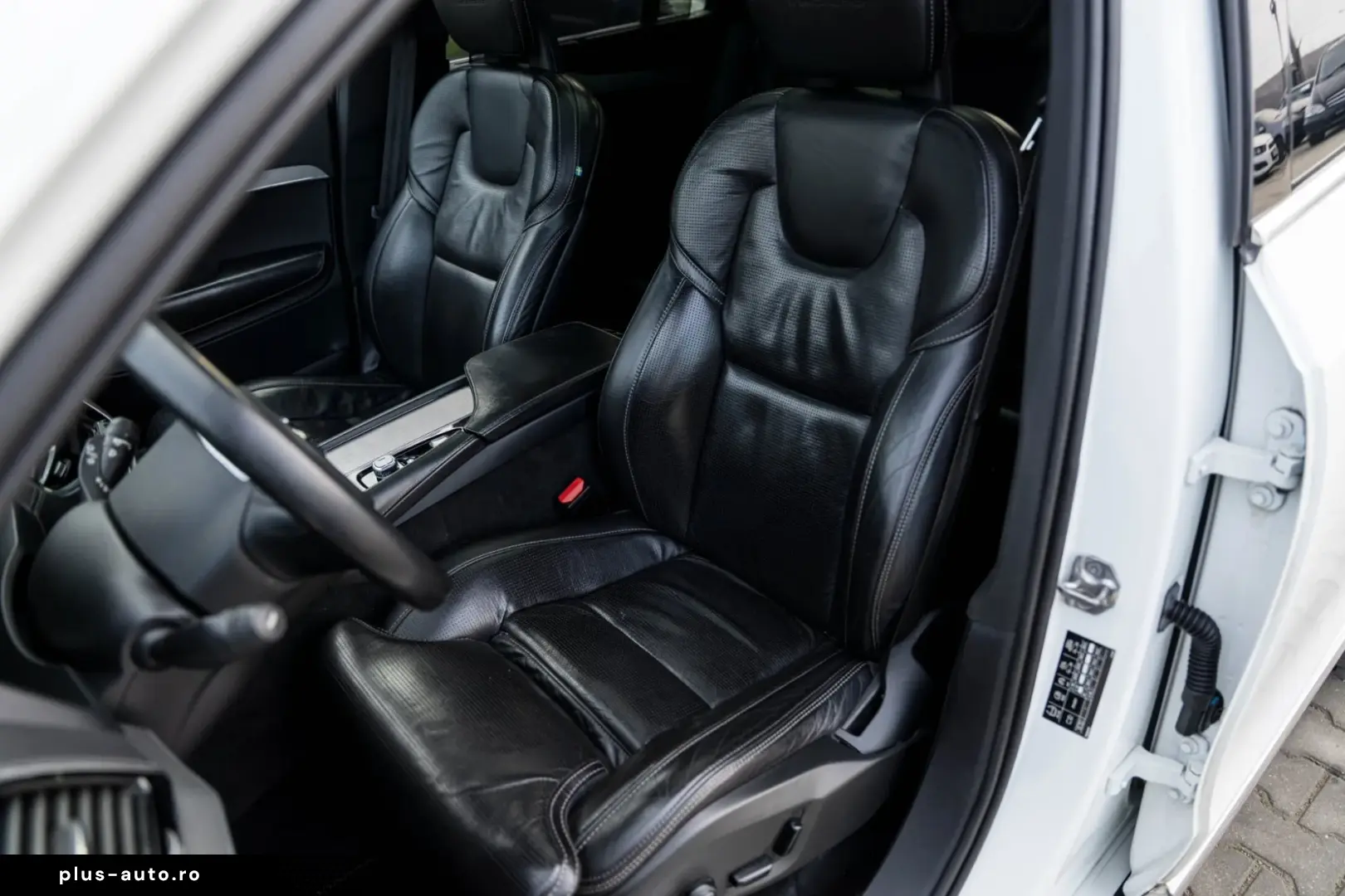 Volvo XC 90 ver-t8-awd-twin-engine-geartronic-inscription