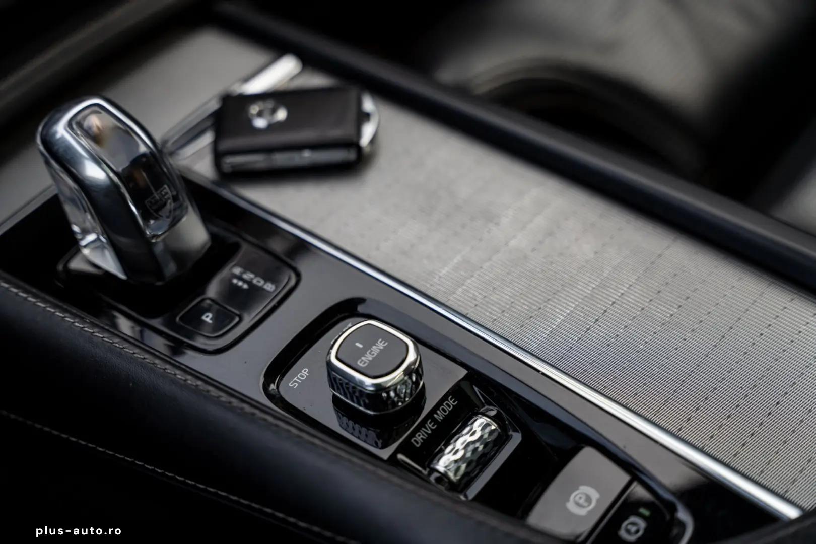 Volvo XC 90 ver-t8-awd-twin-engine-geartronic-inscription