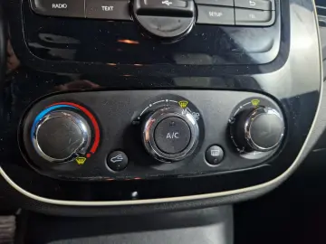 RENAULT CAPTUR 1.5 BLUE DCI 90CP MT5 ZEN 2019