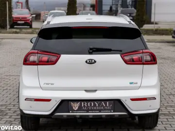 Kia Niro 1.6 GDI HEV 2WD OPF Aut. Spirit