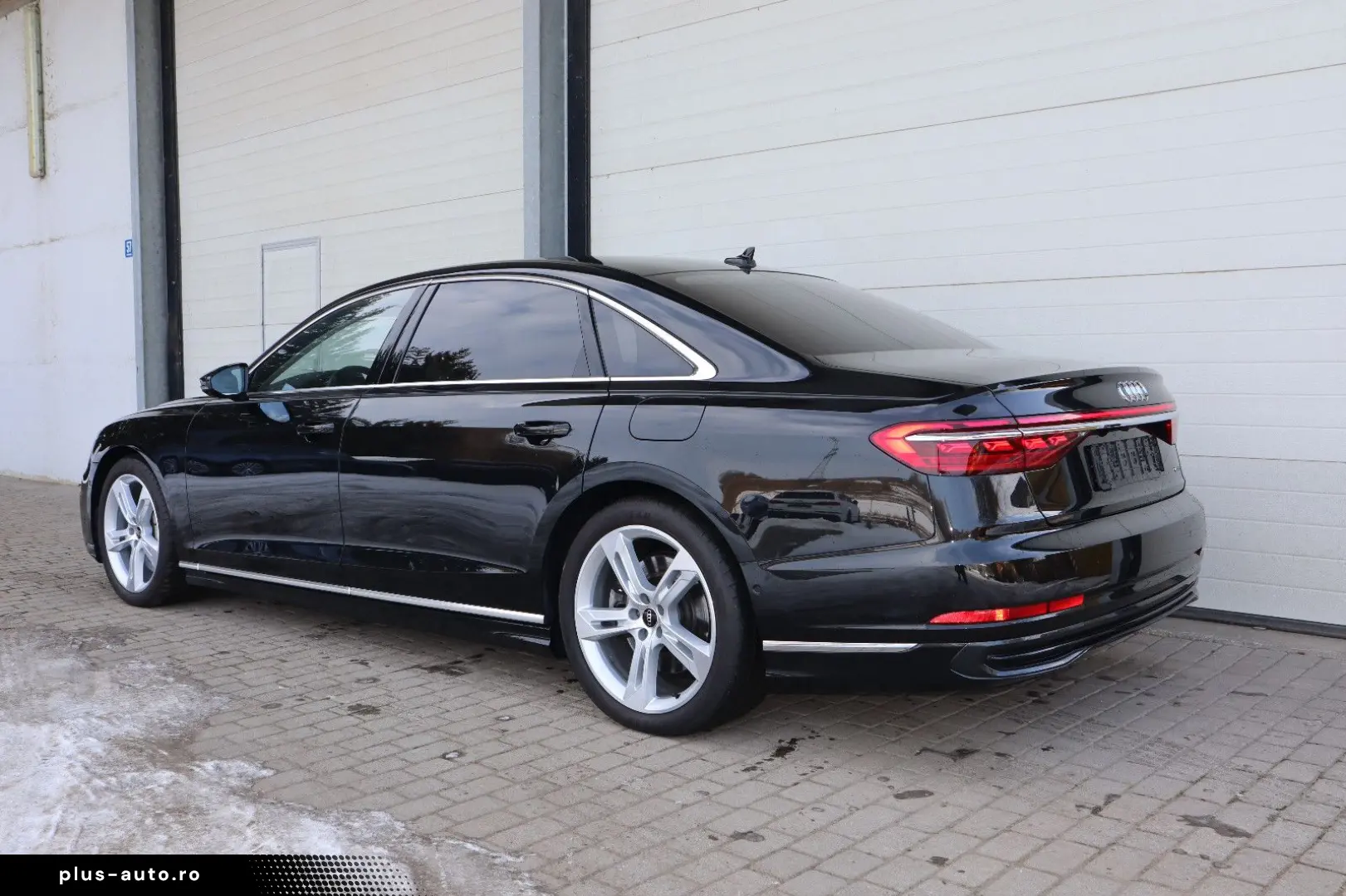 AUDI A8L 60 TFSIe lang DIG.MATRIX NACHT ALLRADLENKUNG