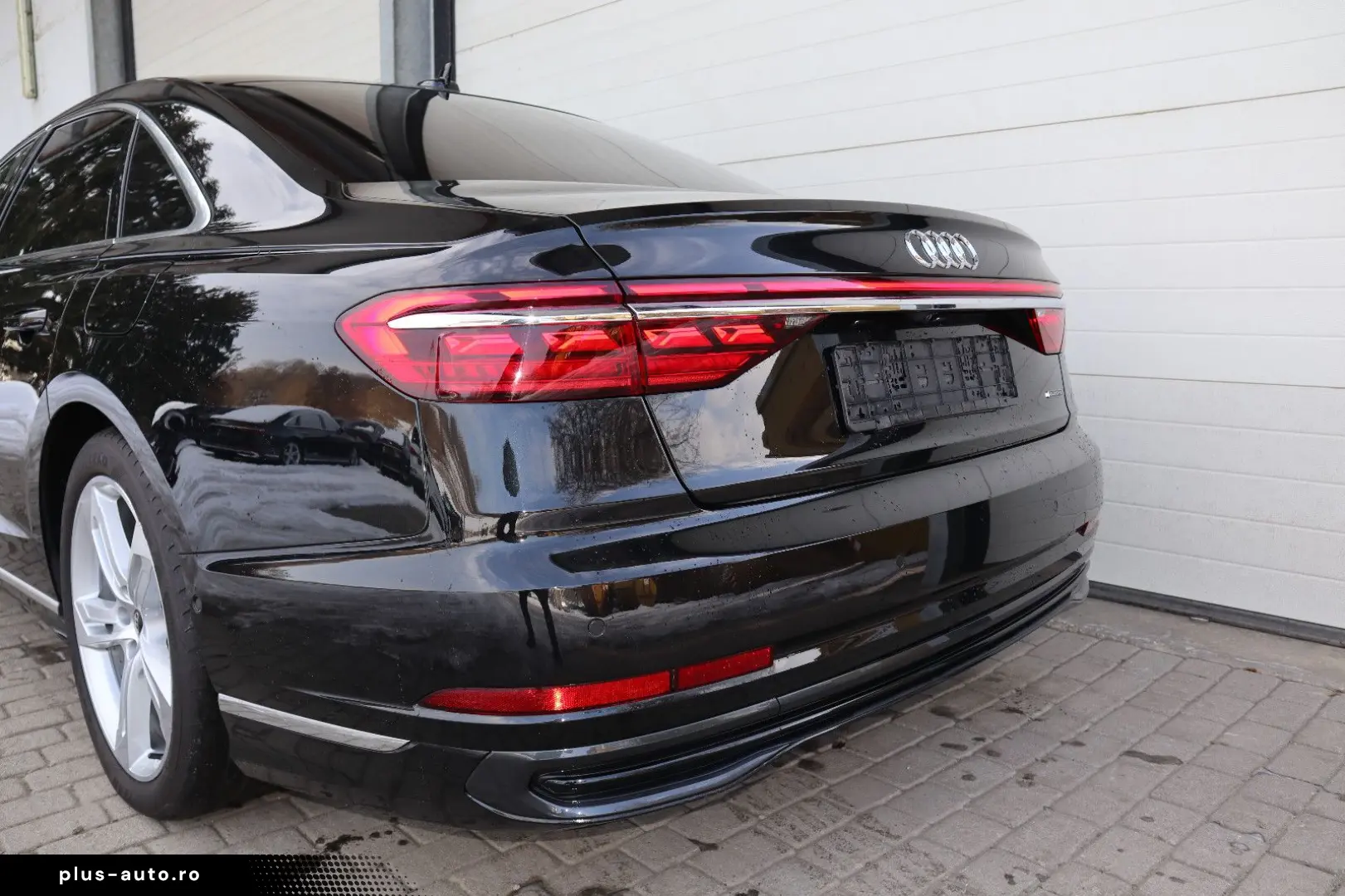 AUDI A8L 60 TFSIe lang DIG.MATRIX NACHT ALLRADLENKUNG