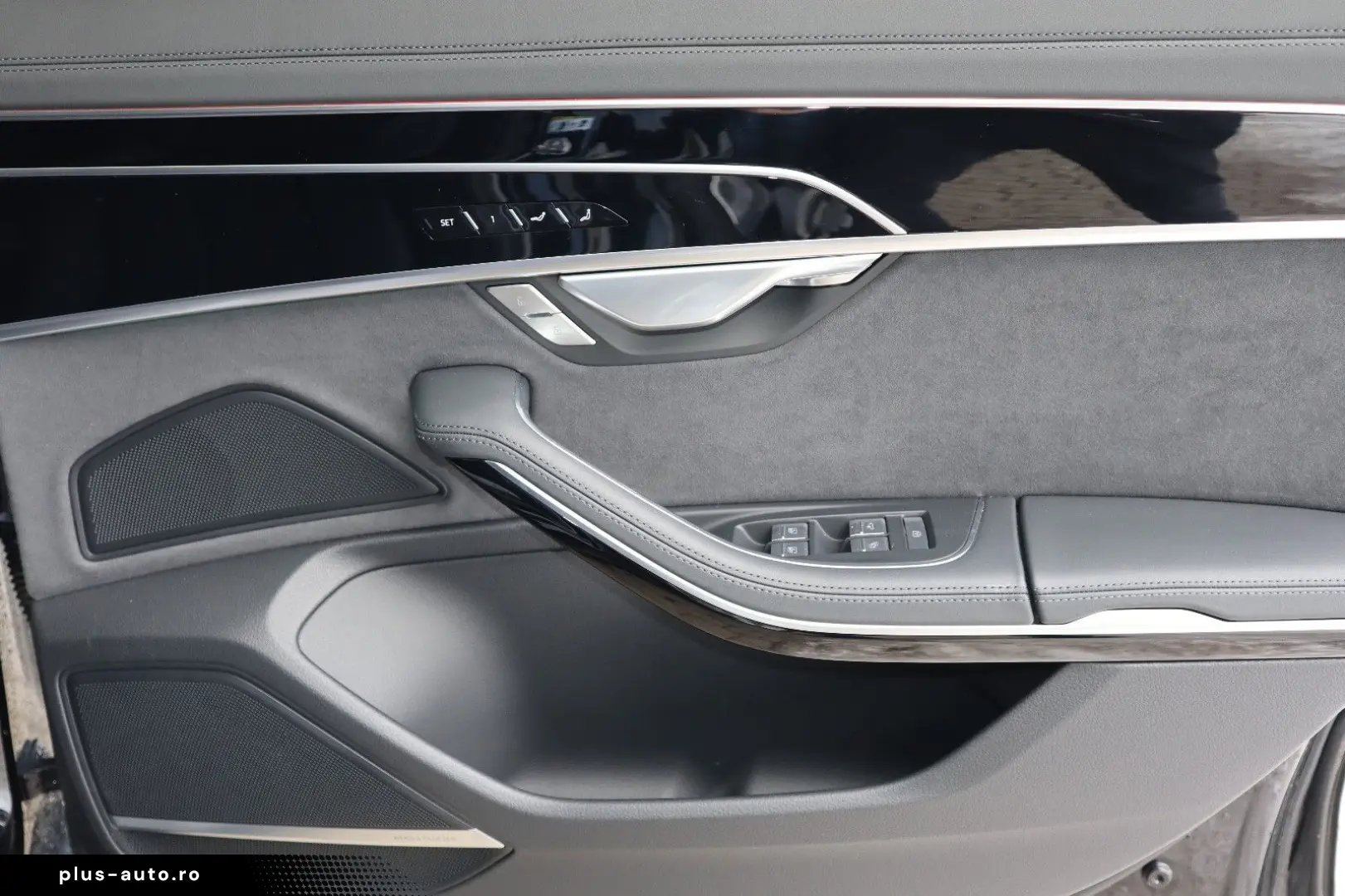 AUDI A8L 60 TFSIe lang DIG.MATRIX NACHT ALLRADLENKUNG