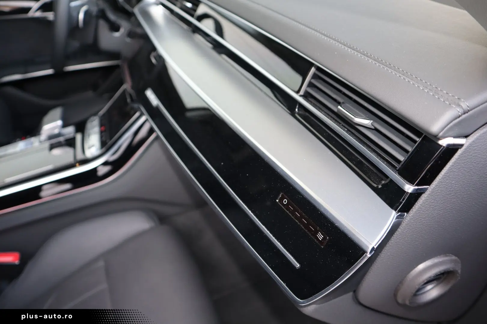 AUDI A8L 60 TFSIe lang DIG.MATRIX NACHT ALLRADLENKUNG