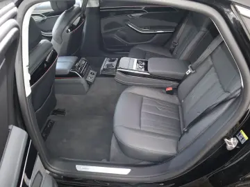 AUDI A8L 60 TFSIe lang DIG.MATRIX NACHT ALLRADLENKUNG