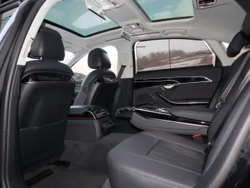 AUDI A8L 60 TFSIe lang DIG.MATRIX NACHT ALLRADLENKUNG