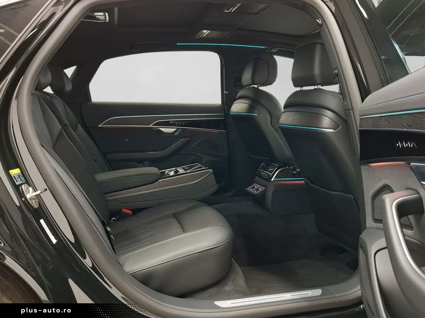 AUDI A8 Lang 60 TFSIe Q NP151 PANO LM20 4xMASSAGE B&O