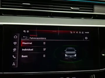 AUDI A8 Lang 60 TFSIe Q NP151 PANO LM20 4xMASSAGE B&O