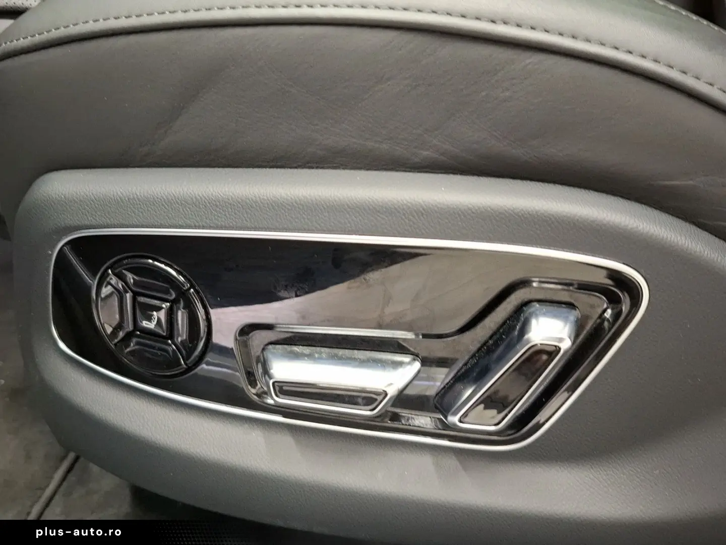 AUDI A8 Lang 60 TFSIe Q NP151 PANO LM20 4xMASSAGE B&O