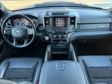 DODGE RAM 1500 5.7 V8 4X4 Aut. Off Road   LPG Prins