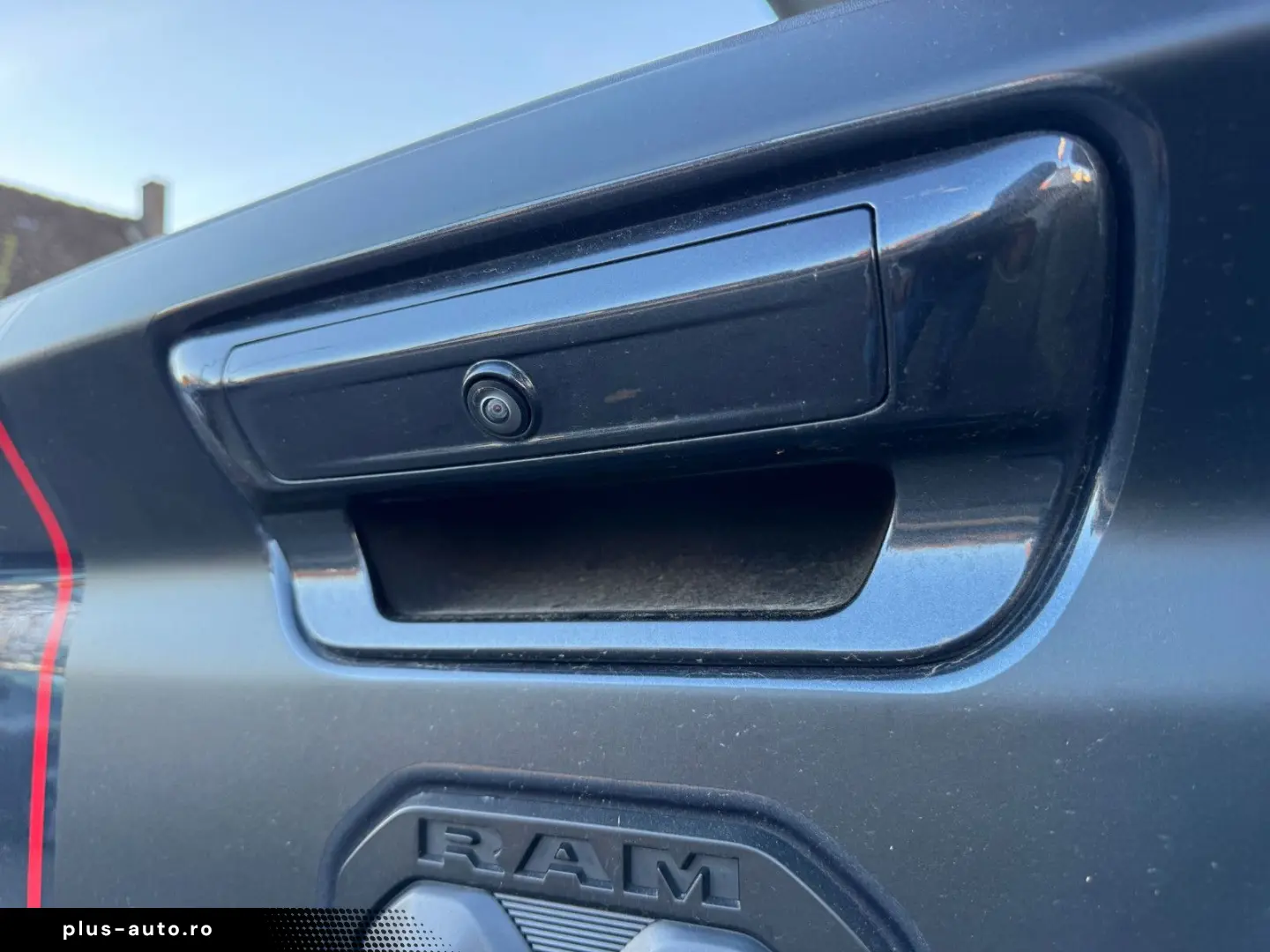 DODGE RAM 1500 5.7 V8 4X4 Aut. Off Road   LPG Prins