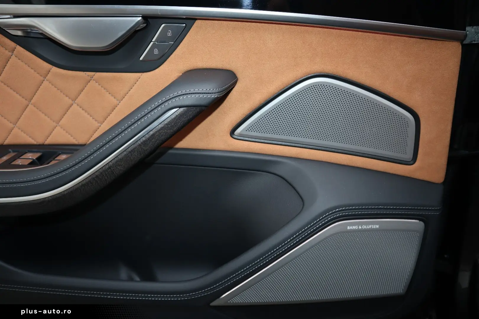 AUDI A8L 60TFSIe lang UNIKAT RUHESITZ VOLL UPE189.125