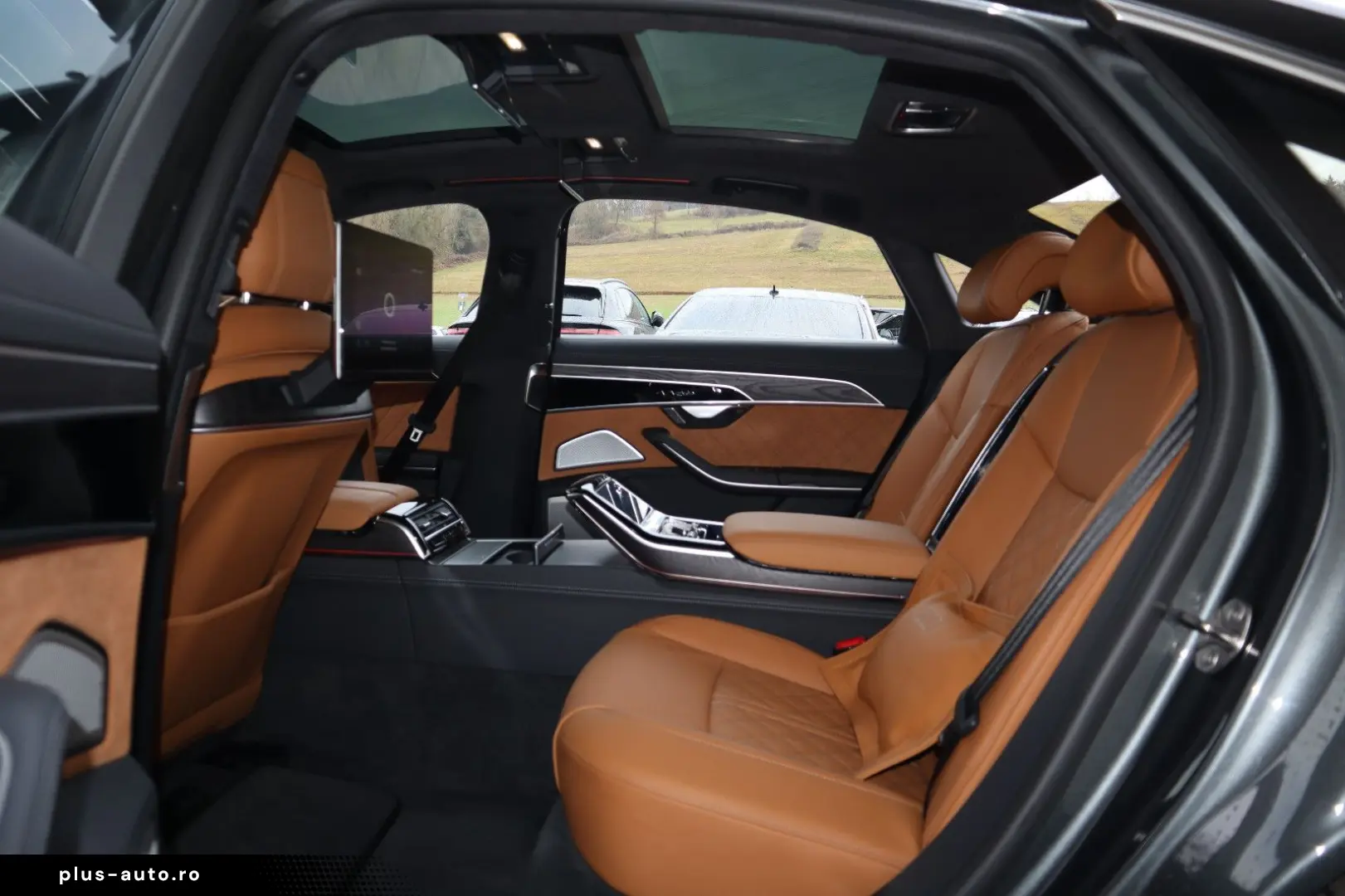 AUDI A8L 60TFSIe lang UNIKAT RUHESITZ VOLL UPE189.125