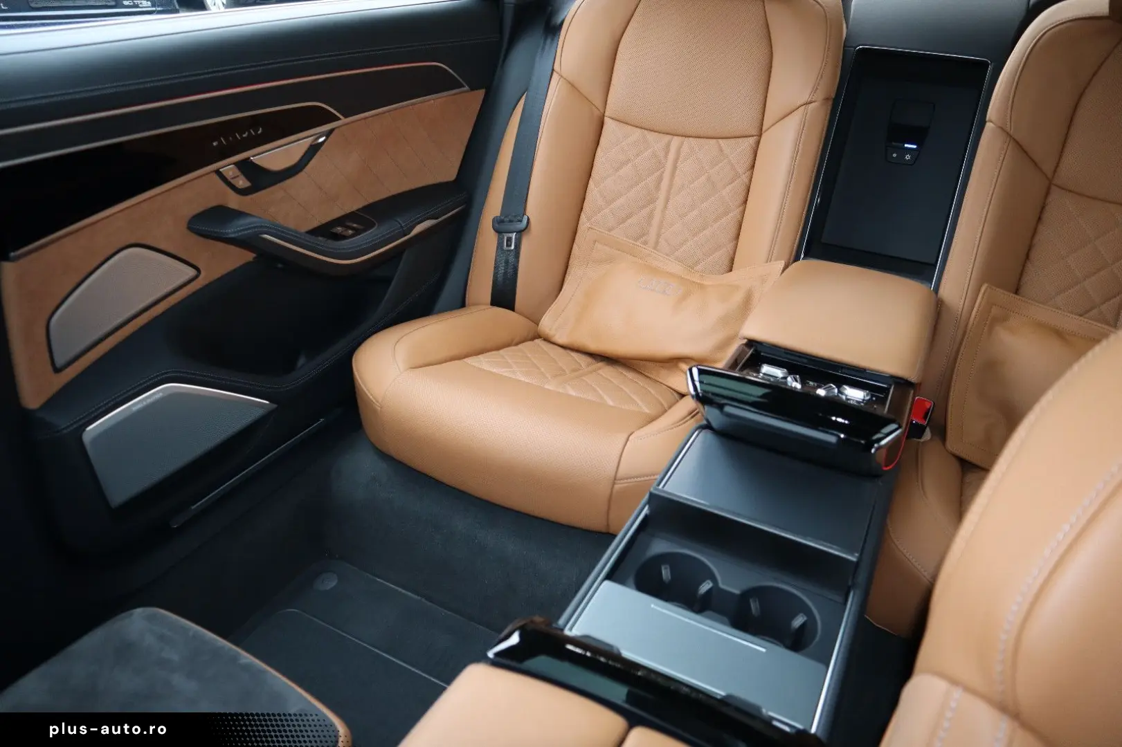 AUDI A8L 60TFSIe lang UNIKAT RUHESITZ VOLL UPE189.125