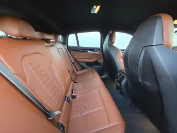 BMW X4 M Competition FACELIFT DEUTSCH Merino 21´´HUD