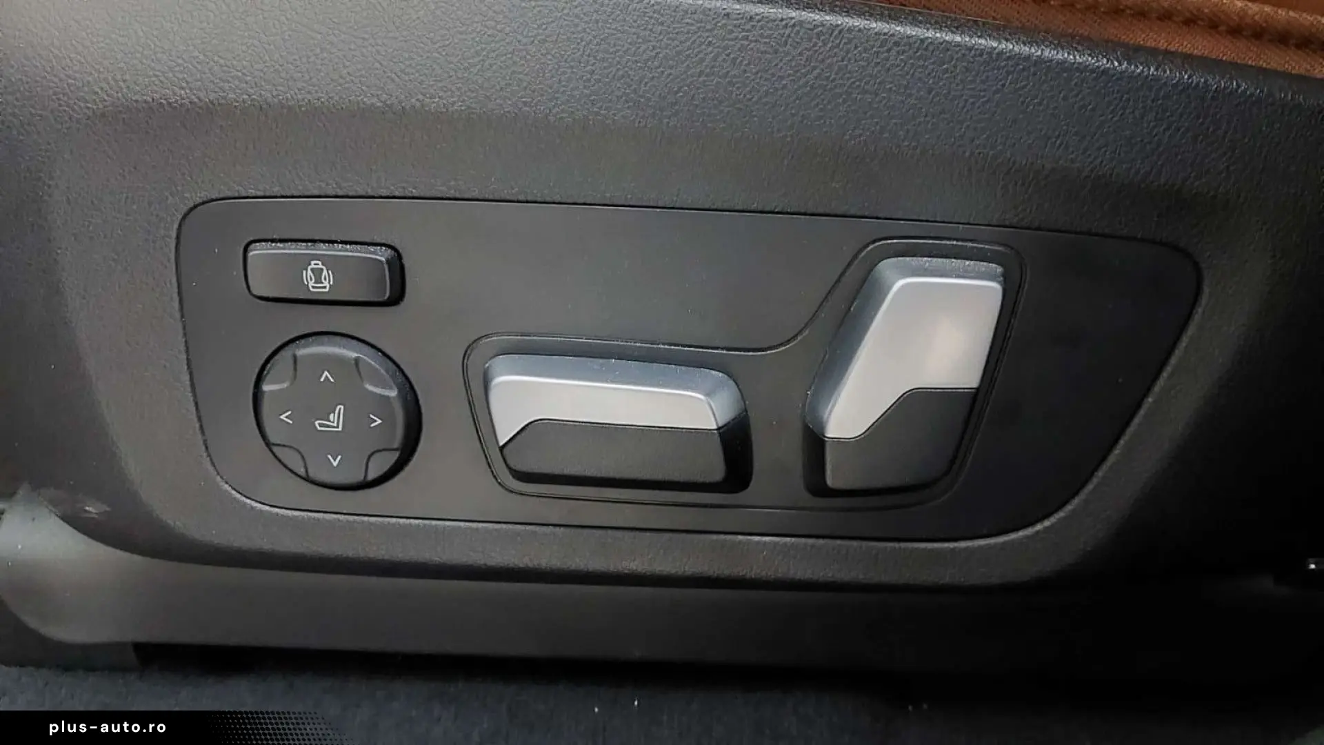 BMW X4 M Competition FACELIFT DEUTSCH Merino 21´´HUD