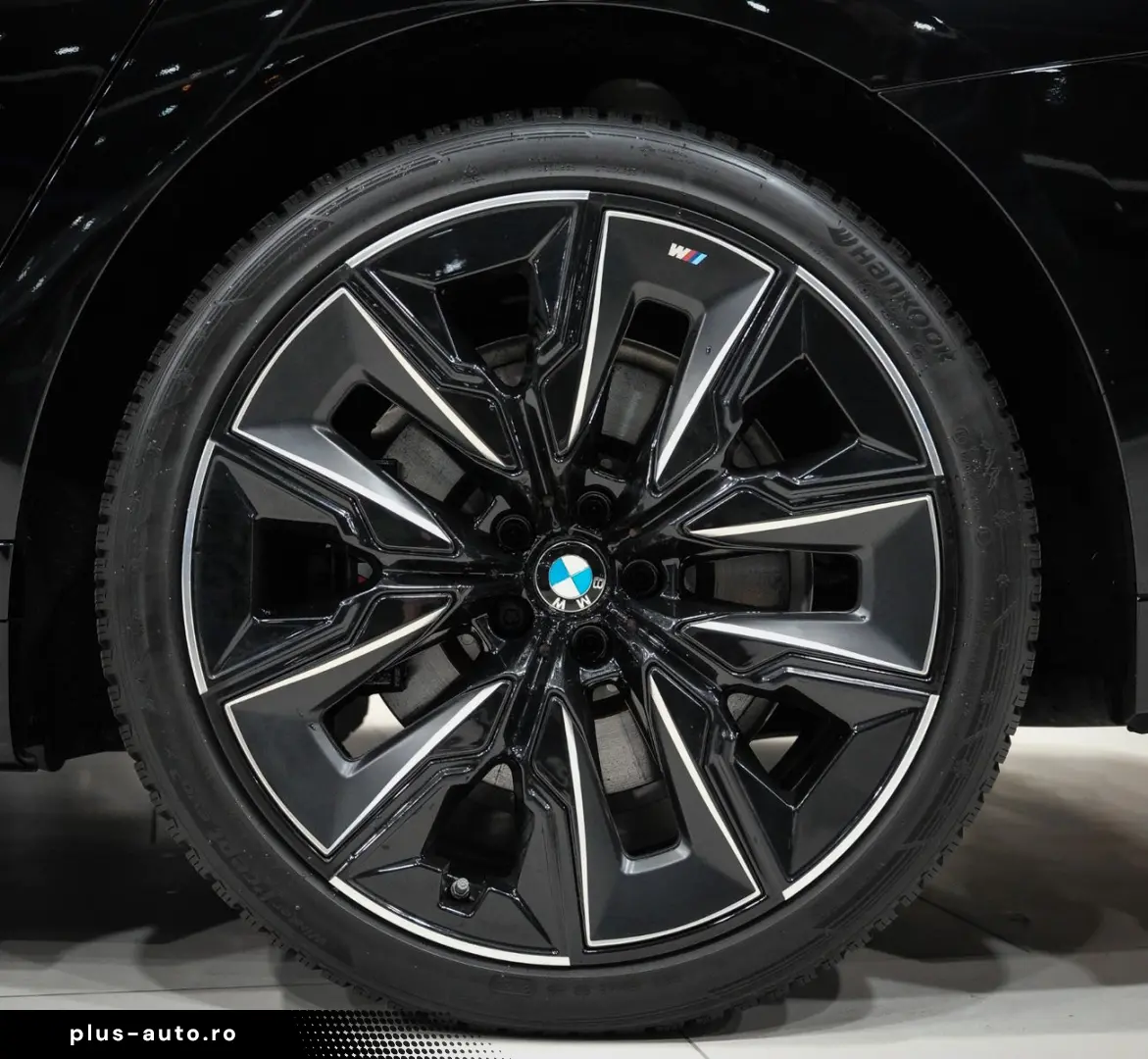 BMW 740 d xD M Sport B W-DIAMOND SKY-LOUNGE FOND-ENT