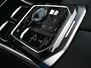 BMW 740d xDrive Pure Excellence Mild Hybrid Sportaut