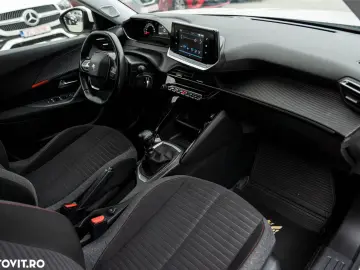 Peugeot 2008 BlueHDi 100 STOP & START Active