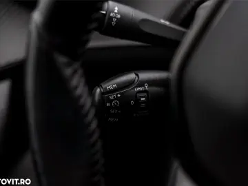 Peugeot 2008 BlueHDi 100 STOP & START Active