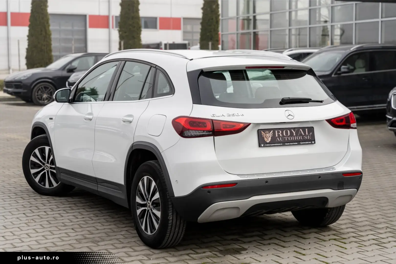 Mercedes-Benz GLA 250 e 8G-DCT Style