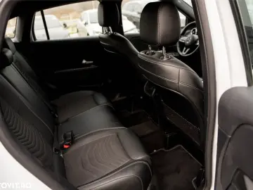 Mercedes-Benz GLA 250 e 8G-DCT Style