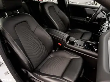 Mercedes-Benz GLA 250 e 8G-DCT Style