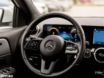 Mercedes-Benz GLA 250 e 8G-DCT Style