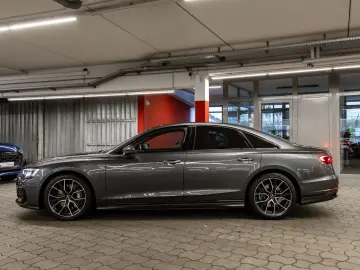AUDI A8 55 TFSI quattro HeadUp Pano B&O