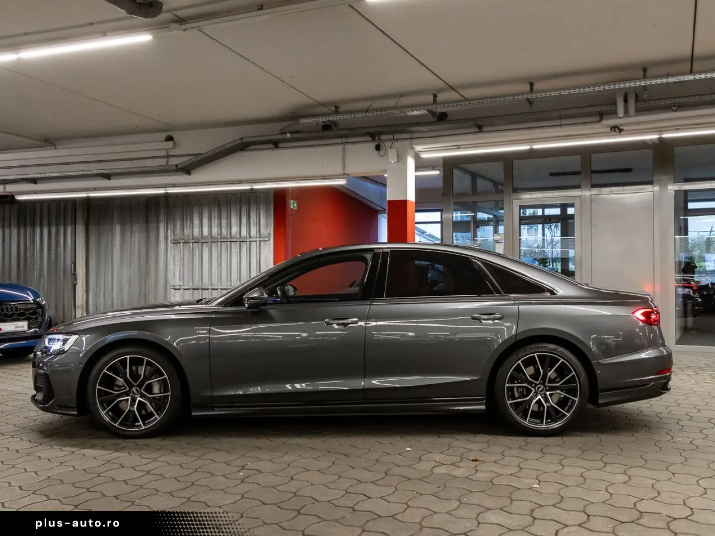 AUDI A8 55 TFSI quattro HeadUp Pano B&O