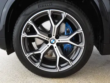 BMW X5 xDrive30d M Sport Pro ACC Pano LED H&K AHK