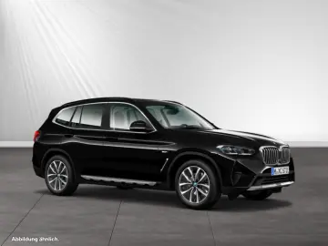 BMW X3 xDrive30e AHK Panorama Head-Up LCProf.