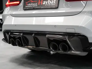 BMW M3 Comp xDrive Carbon-MDrivers-Laser-ACC-HuD-H&K