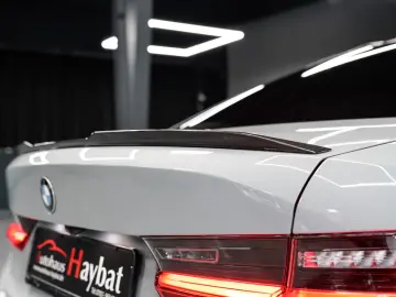 BMW M3 Comp xDrive Carbon-MDrivers-Laser-ACC-HuD-H&K