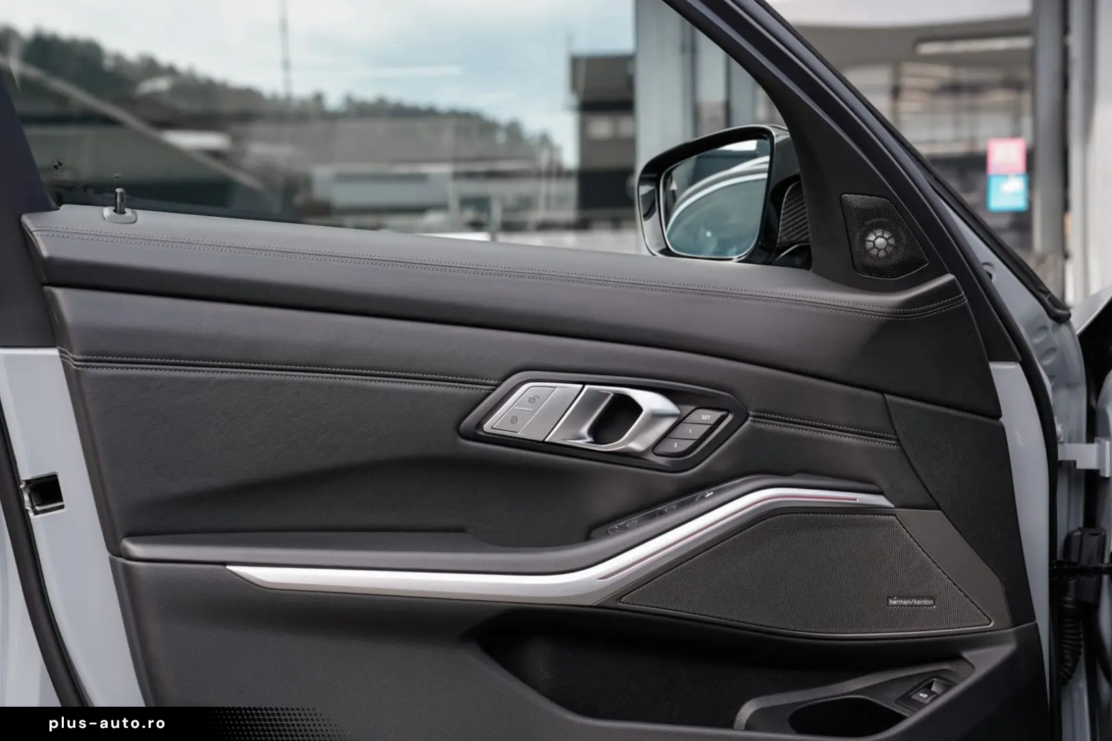 BMW M3 Comp xDrive Carbon-MDrivers-Laser-ACC-HuD-H&K