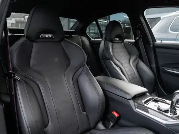 BMW M3 Comp xDrive Carbon-MDrivers-Laser-ACC-HuD-H&K