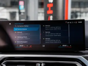 BMW M3 Comp xDrive Carbon-MDrivers-Laser-ACC-HuD-H&K