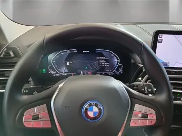 BMW X3 xDrive30e